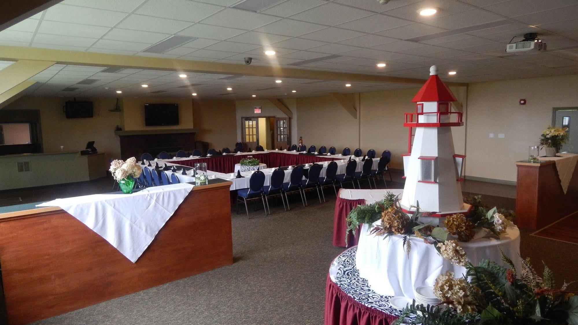 Slemon Park Hotel & Conference Centre Summerside Bagian luar foto