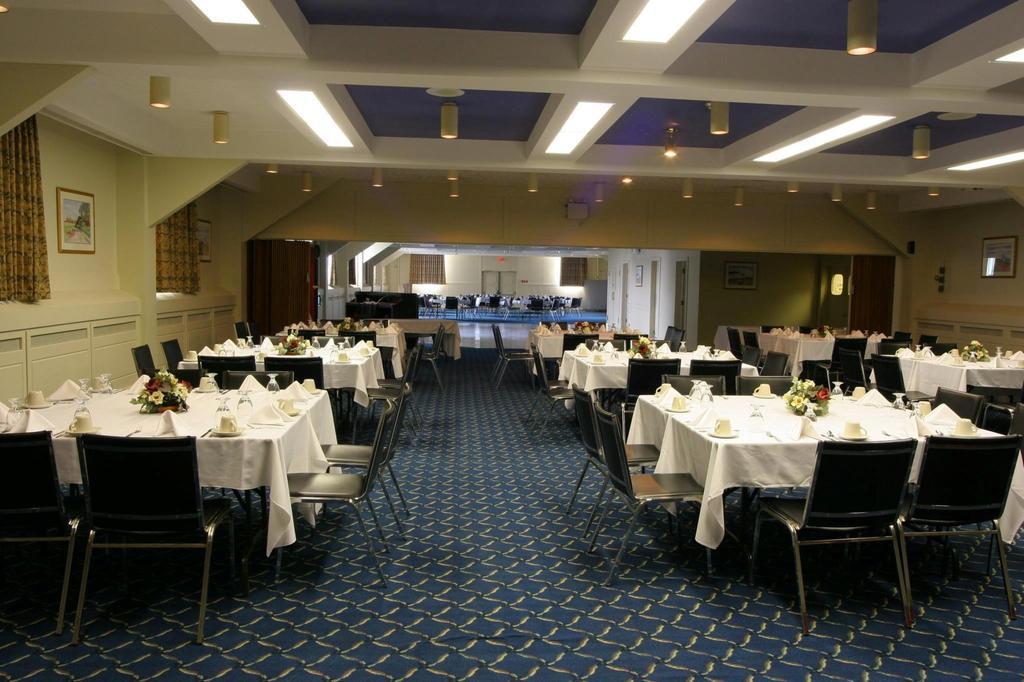 Slemon Park Hotel & Conference Centre Summerside Bagian luar foto